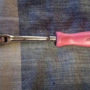 Snap-on 1/4 inch swivel head ratchet!